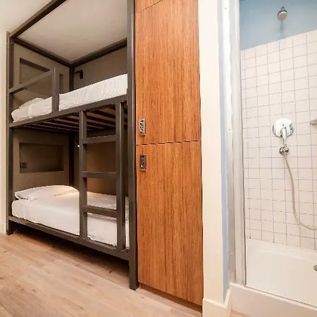 Moda Drei Hostel *