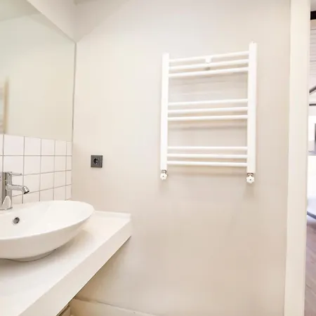 Moda Drei Hotel condo *