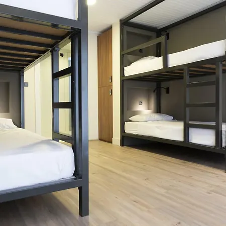 Condo Moda Drei